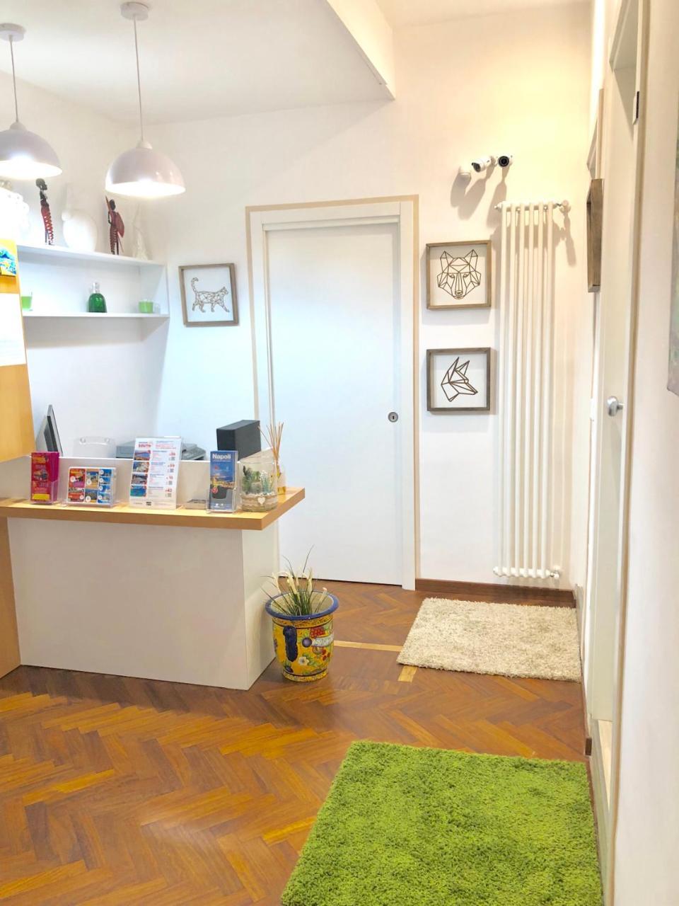 Hall Inn B&B In נאפולי מראה חיצוני תמונה